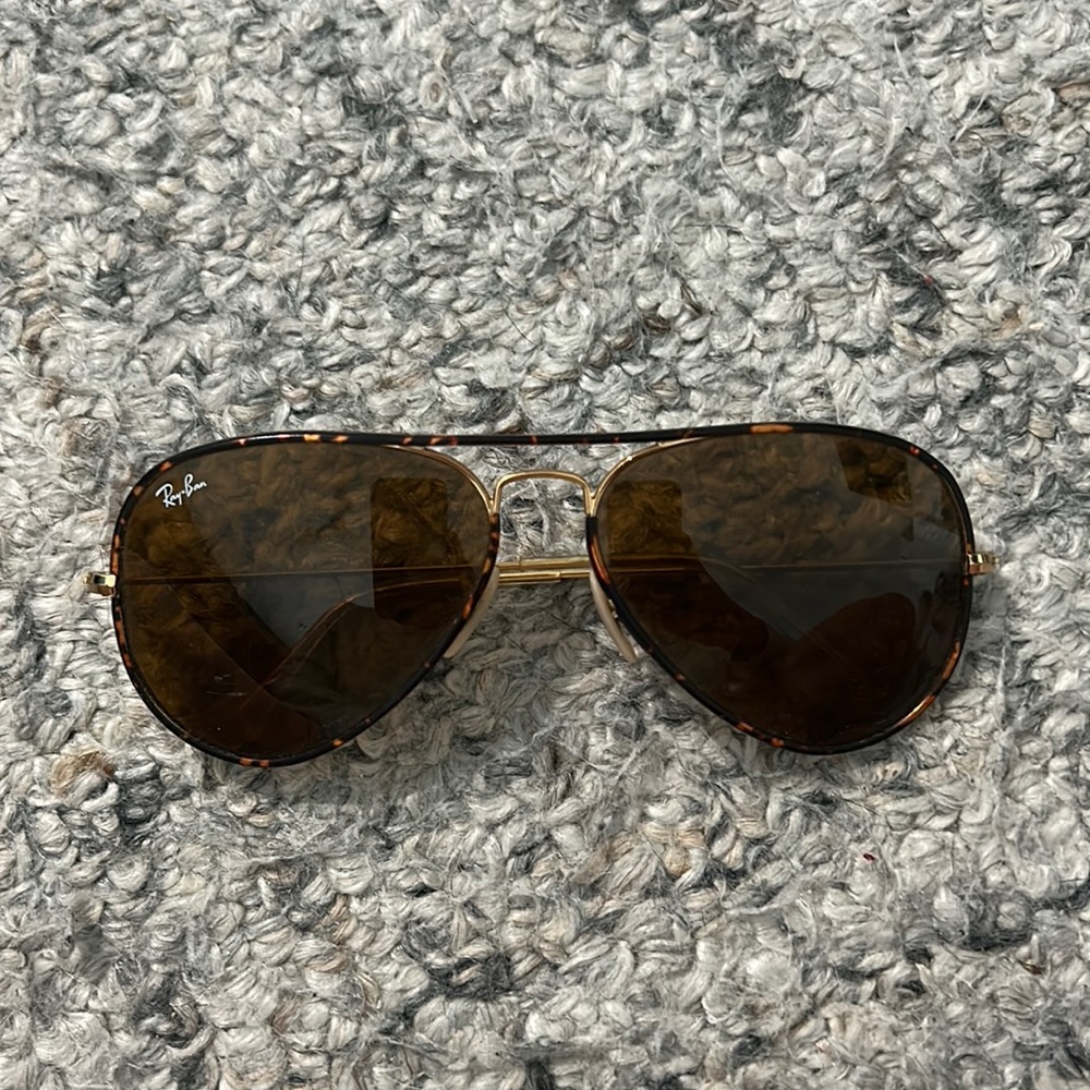 Rayban aviators